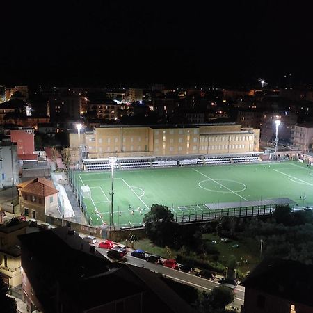 Ferienwohnung Super Vista Al Grattacielo Di Lavagna Exterior foto