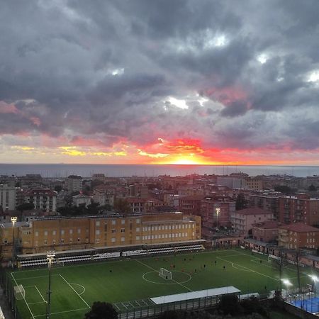 Ferienwohnung Super Vista Al Grattacielo Di Lavagna Exterior foto